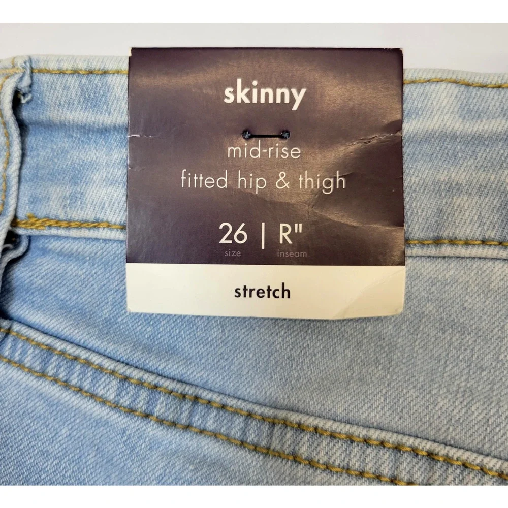 Ava & Viv Jeans Womens 26 Light Blue Mid Rise Skinny Stretch Raw Hem Denim New‎